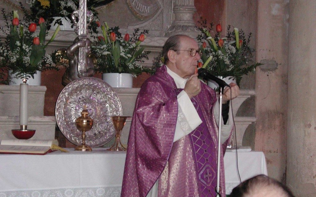 Lutto nel clero: è morto don Vittorio Bocedi