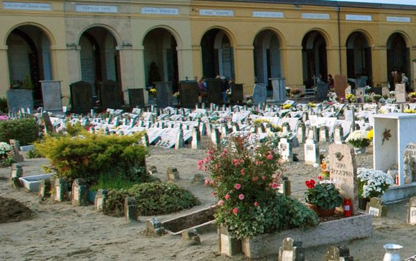 Commemorazione dei defunti: celebrazioni al cimitero urbano