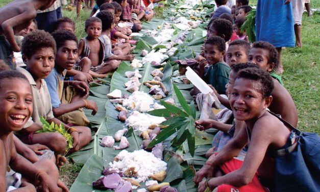 “ANDATE E INVITATE AL BANCHETTO TUTTI”: OTTOBRE MISSIONARIO