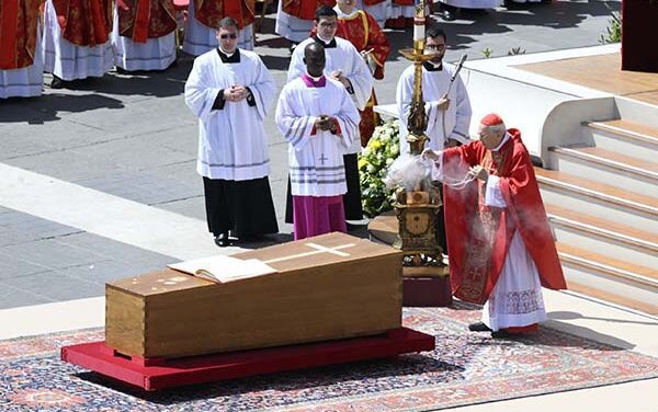 MONS. CEVOLOTTO AI FUNERALI DI PAPA FRANCESCO