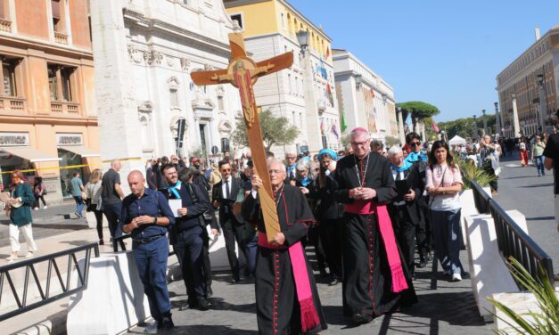 “IL GIUBILEO NON E’ FINITO”: SERATA AL CORPUS DOMINI